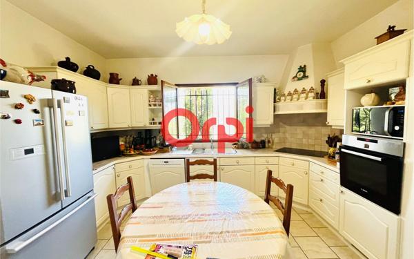 Maison à vendre    5 pièces •  Prades