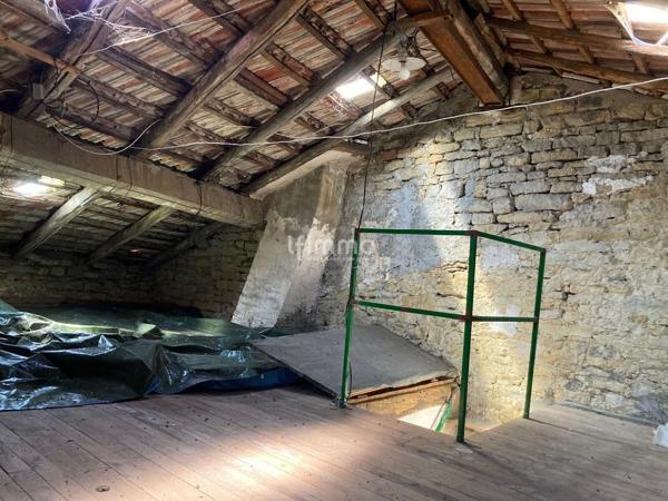 Maison de village, à 5 mn de Château-Salins.