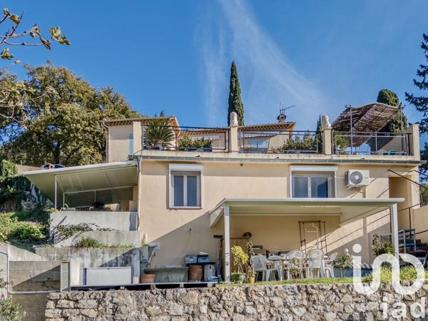 Appartement 2 pièces de 32 m² à Montauroux (83440)