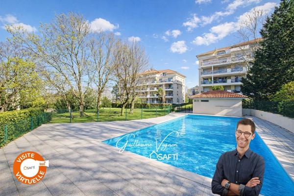 T4 dans résidence de standing avec piscine