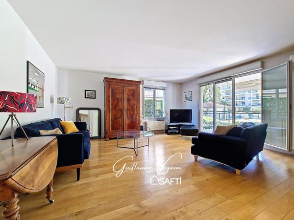 T4 dans résidence de standing avec piscine