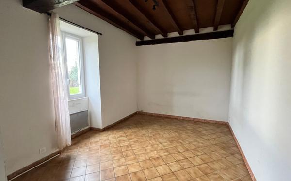 Maison à louer    6 pièces •  Denguin