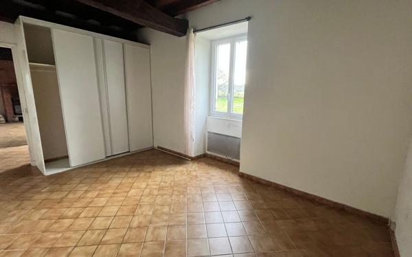 Maison à louer    6 pièces •  Denguin