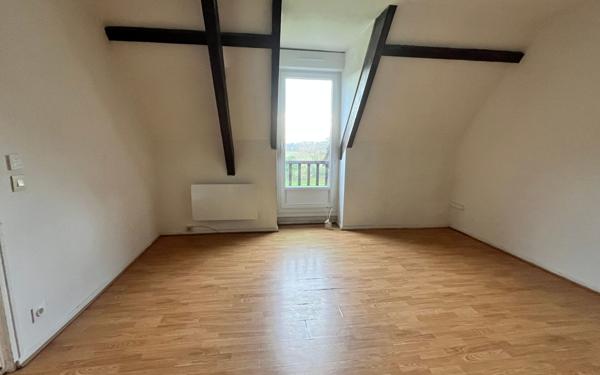 Maison à louer    6 pièces •  Denguin