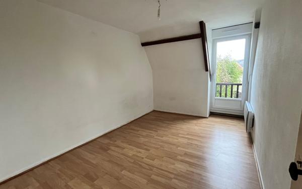 Maison à louer    6 pièces •  Denguin