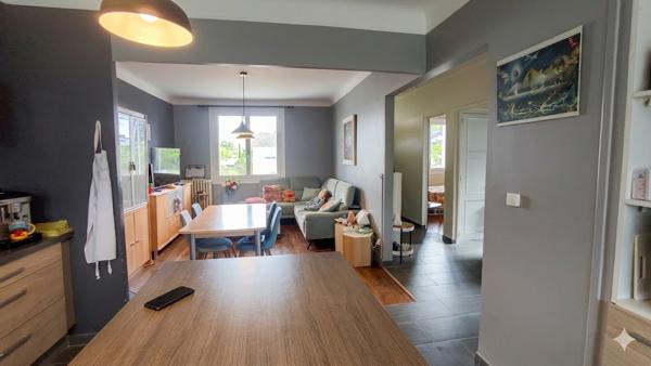 MAISON SUR SOUS SOL - SECTEUR CALME