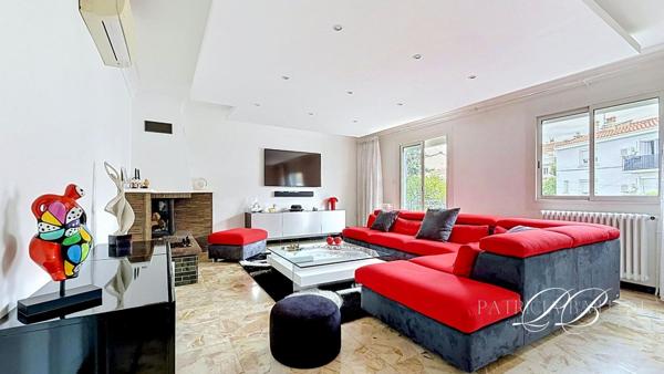Grande maison 260 m2 sur 270 m2 de terrain 2 grands garages - La Lunette