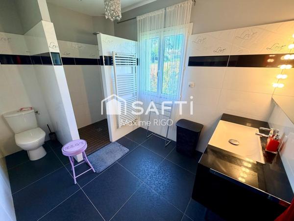 Villa de prestige 358m² avec maison d'invités