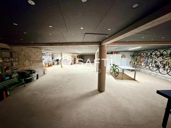 Villa de prestige 358m² avec maison d'invités