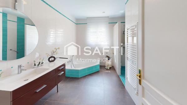 Villa de prestige 358m² avec maison d'invités