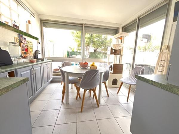 Magnifique maison deux faces en R+1 de 105 m²  proche du parc Saint-Vicens