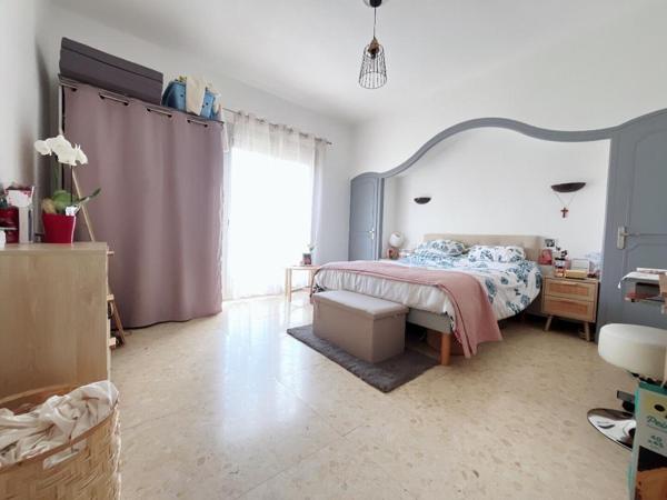Magnifique maison deux faces en R+1 de 105 m²  proche du parc Saint-Vicens