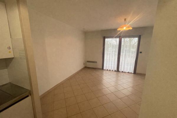 A vendre Appartement studio Mont De Marsan proche hôpital balcon parking