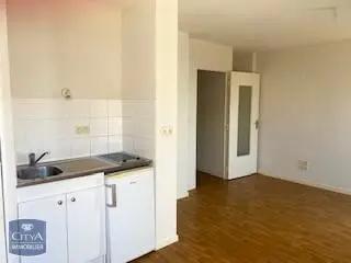 Appartement à louer 1 pièce 27.85m²