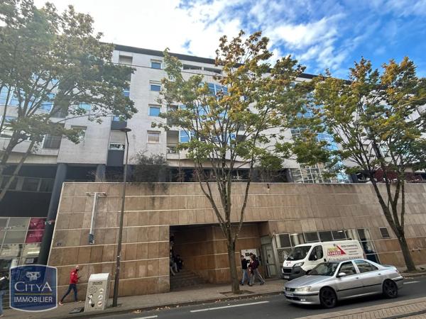 Appartement à louer 4 pièces 91.11m² Le Mans (72000)