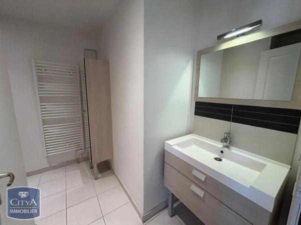 Appartement à louer 4 pièces 91.11m² Le Mans (72000)