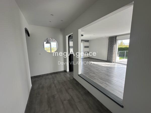 Maison à Chemillé-en-Anjou, 49120 - 6 pièces 168m²