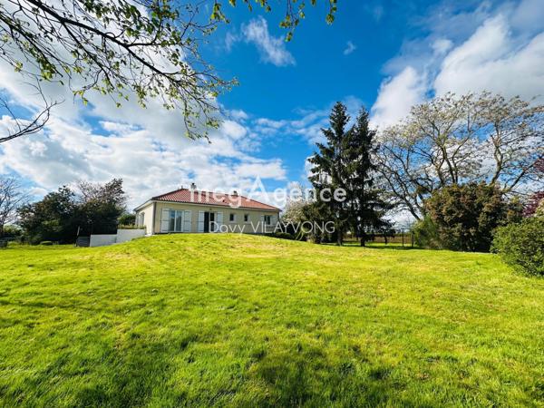 Maison à Chemillé-en-Anjou, 49120 - 6 pièces 168m²