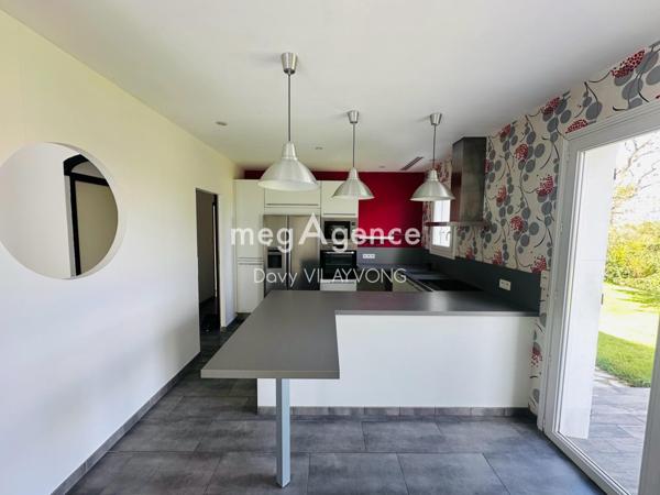 Maison à Chemillé-en-Anjou, 49120 - 6 pièces 168m²