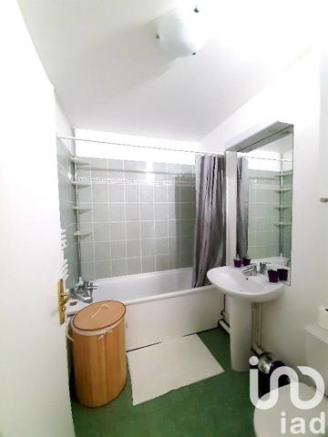 Appartement 2 pièces de 43 m² à Alfortville (94140)