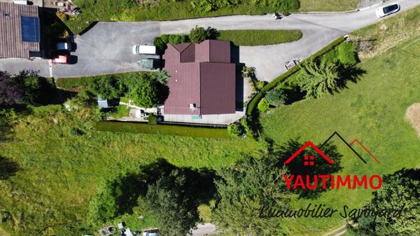 Chalet madrier sur le coteau de l’Éponnet avec vue panoramique sur les Alpes