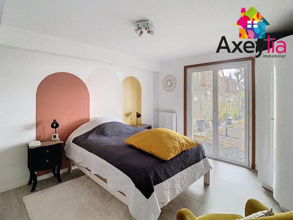 Saint-Vincent-de-Boisset (42120) A VENDRE- SAINT-VINCENT-DE-BOISSET- MAISON FAMILIALE SUR TERRAIN DE 5900 M2