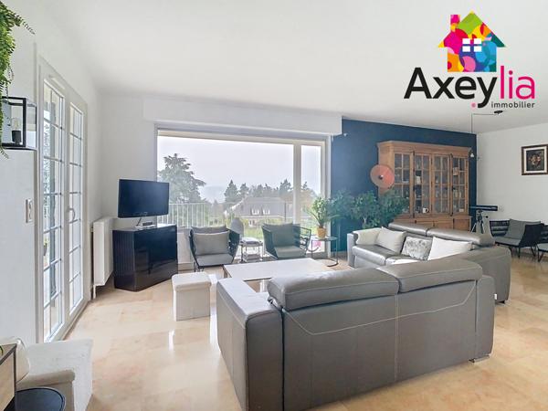 Saint-Vincent-de-Boisset (42120) A VENDRE- SAINT-VINCENT-DE-BOISSET- MAISON FAMILIALE SUR TERRAIN DE 5900 M2