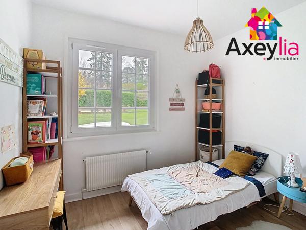 Saint-Vincent-de-Boisset (42120) A VENDRE- SAINT-VINCENT-DE-BOISSET- MAISON FAMILIALE SUR TERRAIN DE 5900 M2