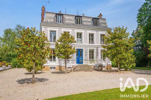 Maison à vendre 11 pièces 350 m² Soisy-sur-Seine