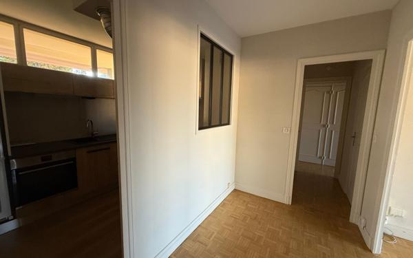 Appartement à vendre    2 pièces • 64,37 m2 Pau