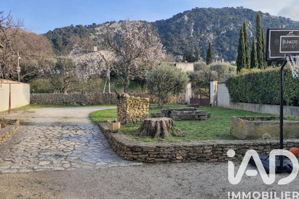 Maison à vendre 7 pièces 148 m² Robion