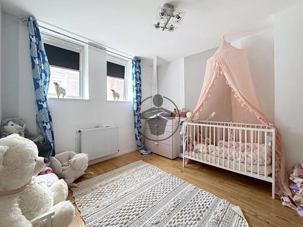 Vente                                                      Maison
                        
                     5 pièces                      170 m2                     à Saint-Quentin