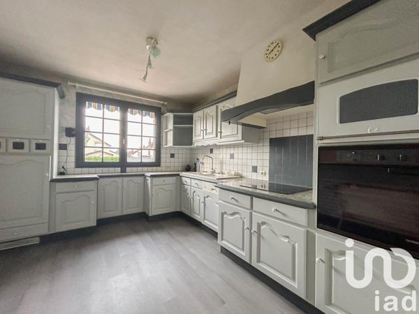 Maison à vendre 7 pièces 131 m² Saint-Étienne-du-Rouvray