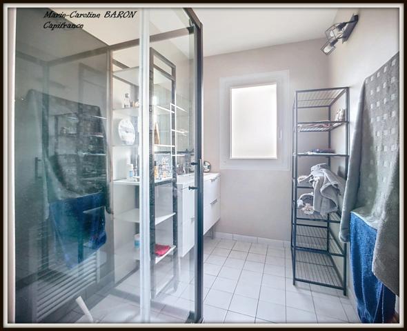 Pavillon sur sous sol 3 chambres NIHERNE (36)