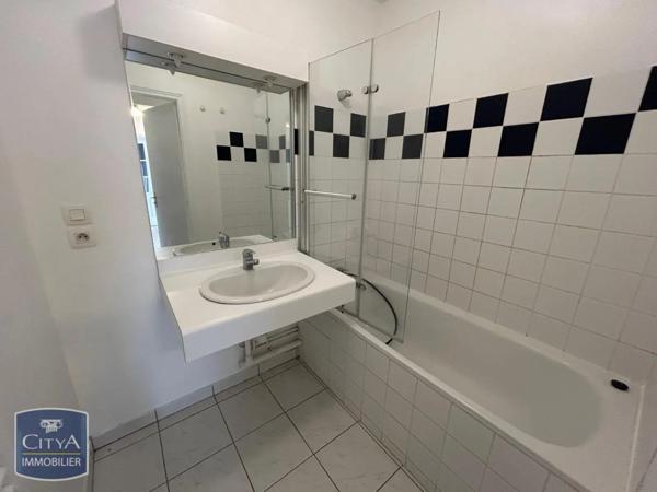 Appartement à louer 2 pièces 49.03m²