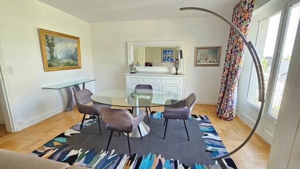 EN EXCLUSIVITE DANS UN SECTEUR PRISE SUPERBE APPARTEMENT DE TYPE 4 AVEC PARKING PRIVE