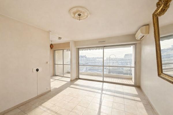 Appartement Cannes La Bocca 3 pièces 68.48 m2
