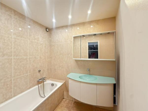 Appartement Cannes La Bocca 3 pièces 68.48 m2