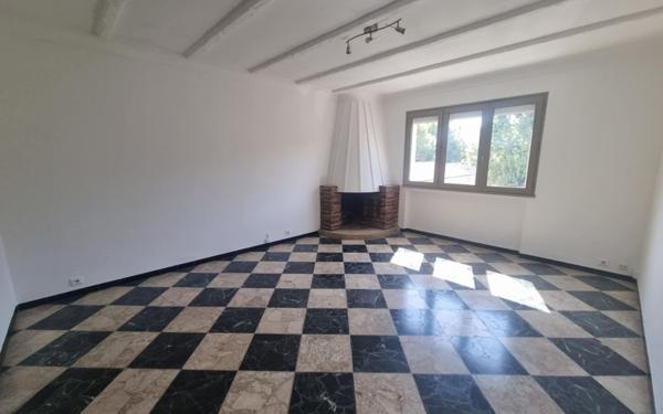 Appartement à vendre    3 pièces •  Avignon