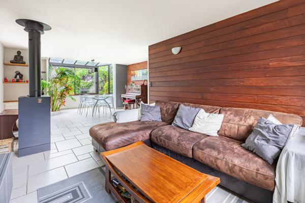 PETIT CHANTILLY – Maison familiale avec 6 chambres avec jardin