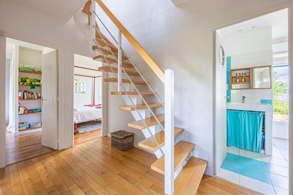 PETIT CHANTILLY – Maison familiale avec 6 chambres avec jardin