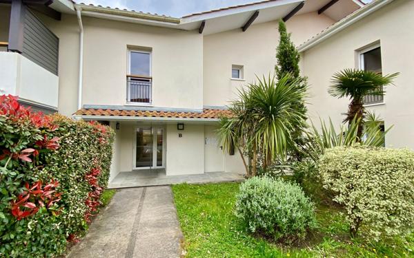 Appartement à vendre    2 pièces •  Tosse