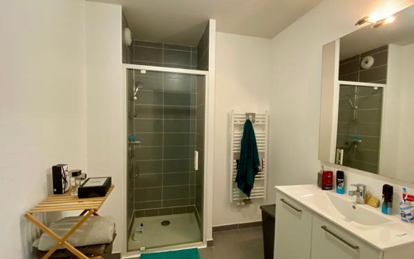 Appartement à vendre    2 pièces •  Tosse