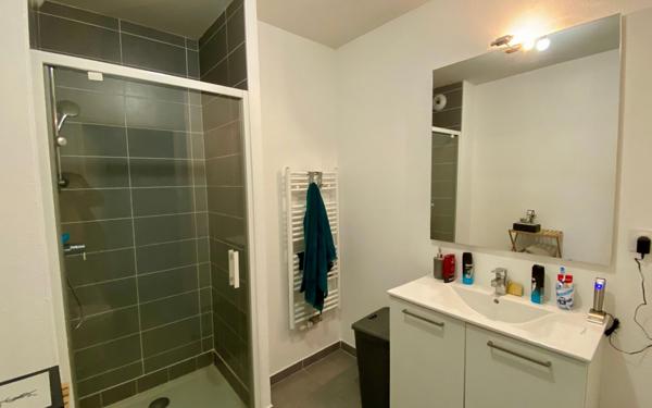 Appartement à vendre    2 pièces •  Tosse