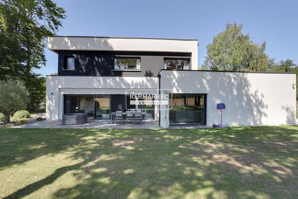Maison 8 pièces – 202 m² environ à Bruz (ref : 36362)