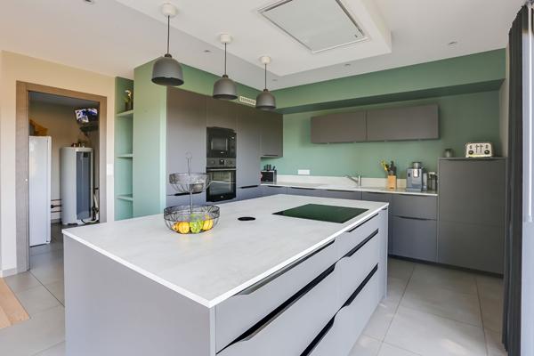 Maison 8 pièces – 202 m² environ à Bruz (ref : 36362)