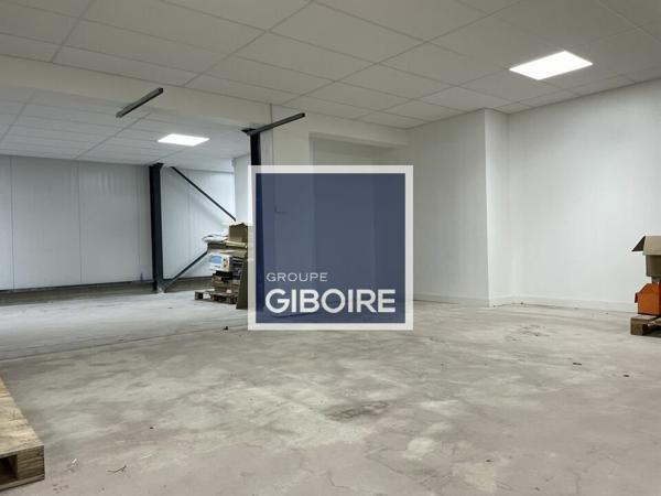 Local d'activites 500 m² à louer CESSON SEVIGNE (réf : 35.6706)