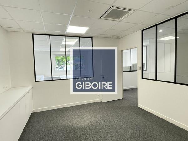 Local d'activites 500 m² à louer CESSON SEVIGNE (réf : 35.6706)