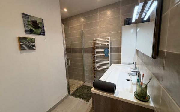 Maison à vendre    4 pièces •  Étaules