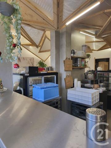 à vendre  92,42 m2 DECINES CHARPIEU - 69